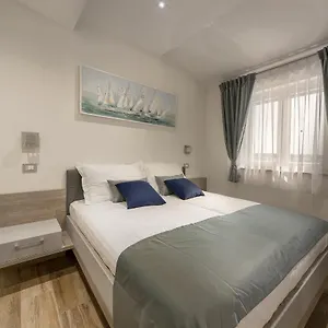 Blue Dream Apartment